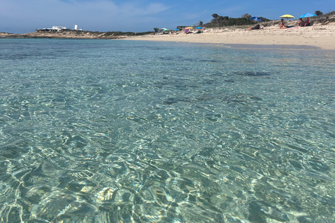 Formentera: Hidden Spots Tour in Land Rover Defender Formentera: Hidden Spots Tour in a Land Rover Defender