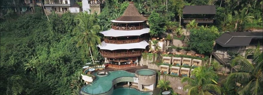 Ubud : Piscine à Débordement de Cretya, Cascade Secrète et Temple de l'Eau