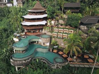 Cretya Ubud Piscina infinita, cascata nascosta, tempio e pranzo