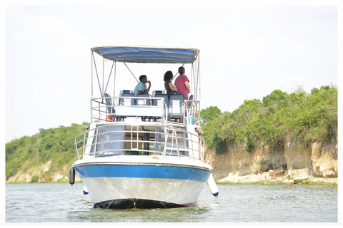 8 Days Uganda Wildlife Safari Adventure 8 Days Uganda Wildlife Safari Adventure