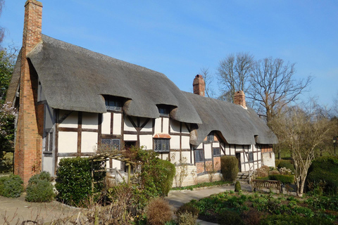 Cotswold & Shakespeare Country Private Tour with Entry