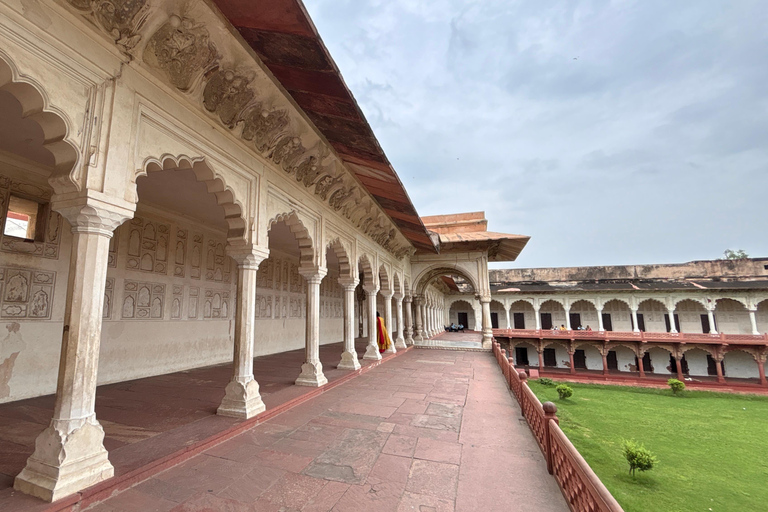 Delhi: Taj Mahal, Agra Fort, and Fatehpur Sikri Day Trip