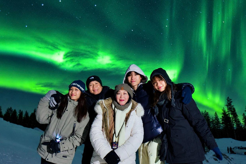 Rovaniemi: ✅ Northern Lights 100% Guarantee & Free Photos ✅ ✨ Small Group Northern Lights Hunting - Max 8 People ✨