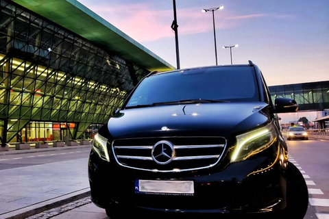 Krakow: Private Transfer to/from Warsaw Warszawa - Kraków