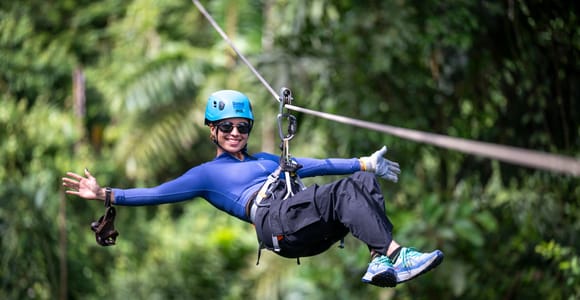 La Fortuna: Arenal Mundo Aventura Park 12 Zip-Lines Tour