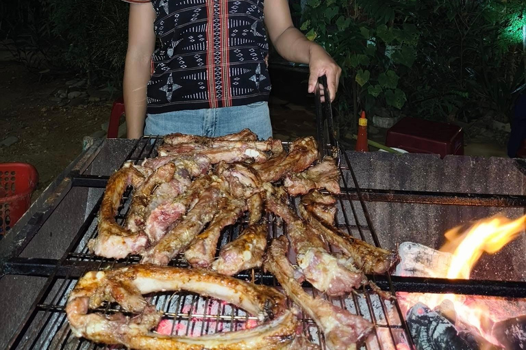 Da Nang: Hoa Bac Jeep Tour with BBQ Lunch and Swimming