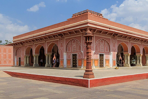 Jaipur: Full-Day Pink City Tour with Masala Tea Tour by Car and Driver with a Guide