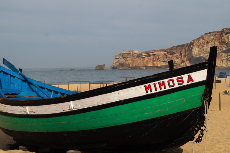 Nazaré: Walking Tour with Funicular & Local Guide