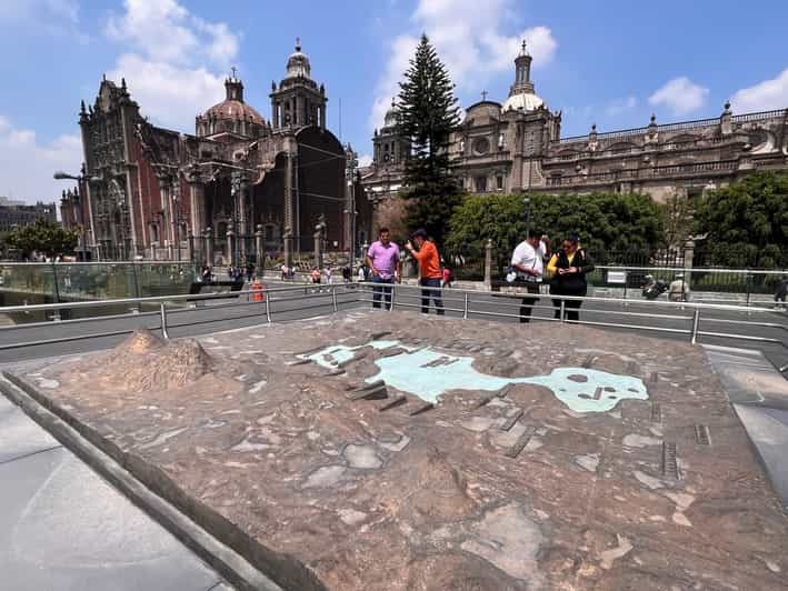Mexico city's private 3 hours citytour