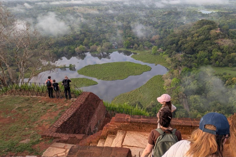 Sigiriya: Sunrise or Sunset Catamaran Floating Tea Ceremony