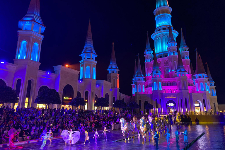 Antalya: Land of Legends Night Show Transfer &amp; Boat ParadeAntalya: Land of Legends Night Show Transfer &amp; Bootparade