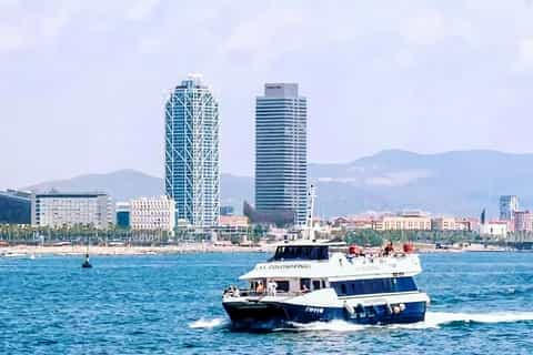 Barcelona Boat Tour in Las Golondrinas