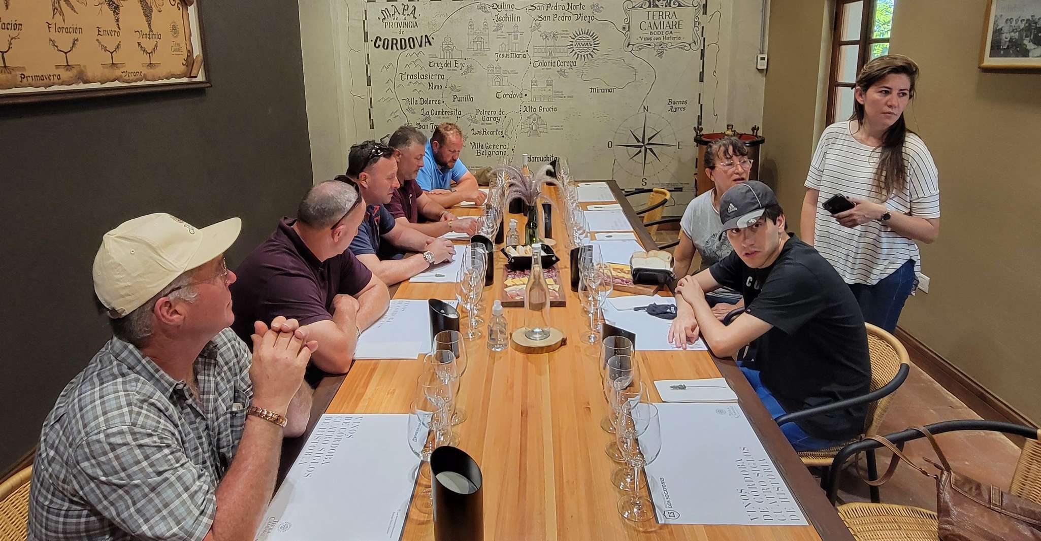 Visite et histoire du vin - Hizvo