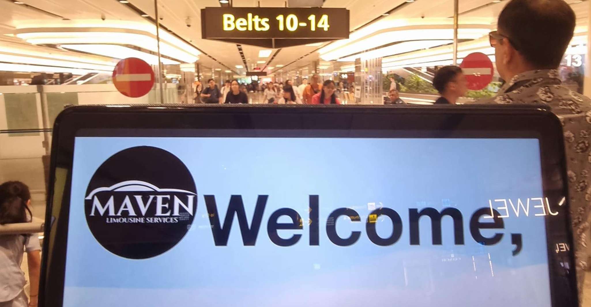 Singapore: Airport/Seaport Arrival Transfer with Meet&Greet