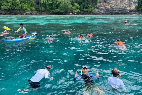 Phuket: Phi Phi Islands Speedboat Tour with Lunch