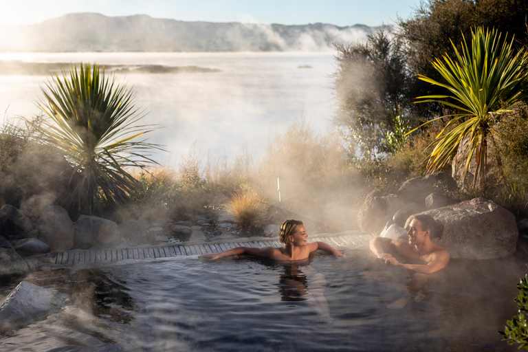 Lago Rotorua: Banho em fontes termais geotérmicas no Deluxe Lake Spa