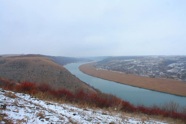 Kiszyniów: wycieczka piesza, klasztor w jaskini i klasztor CurchiKiszyniów: Wycieczka piesza, klasztor jaskiniowy i klasztor Curchi