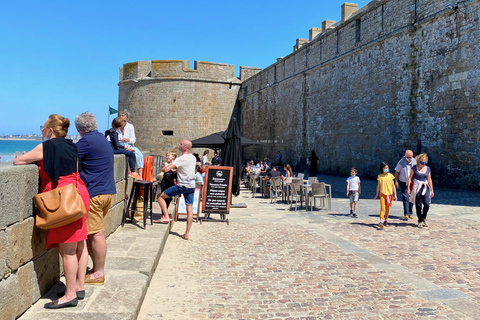 Privado de 2 días Mont Saint-Michel Normandía Bretaña MercedesGuiado en directo