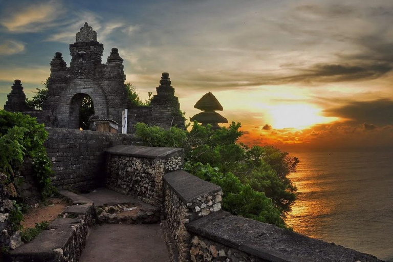 Bali : Tanah Lot, Padang-Padang et coucher de soleil sur le temple d'Uluwatu