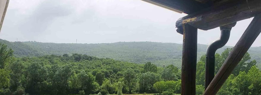 Podgorica : dégustation de vins panoramique et collation