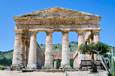 Segesta: Archeological Park Entry Ticket and Pemcards