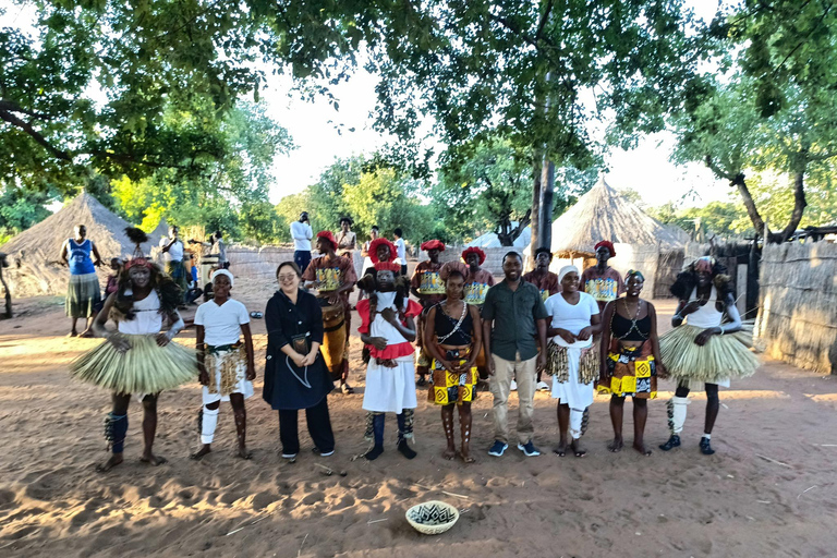 Livingstone: Cultural & Heritage Tour with Lunch