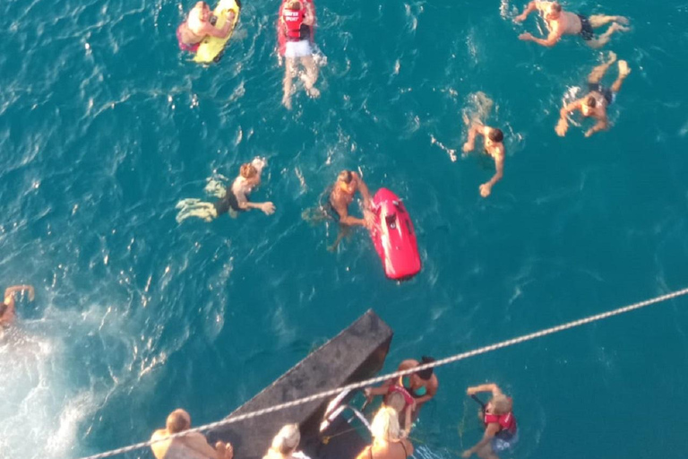 NightSafari Tour arround from Alanya with Jeep And Boot