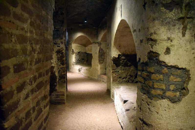 catacombs of priscilla tour