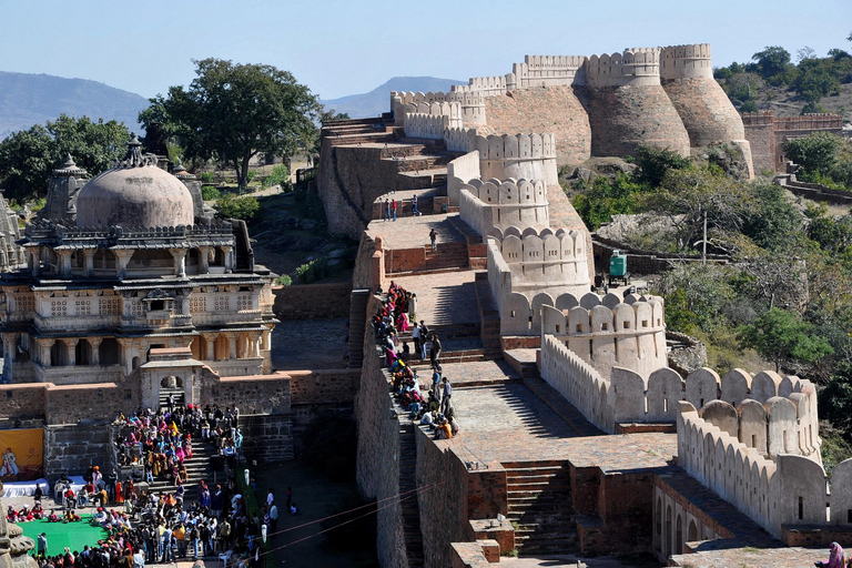 Jodhpur To Udaipur : Leopard Safari, Ranakpur & Kumbhalgarh