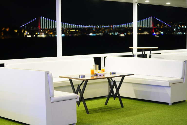 Bosphorus Cruise with Dinner, non-limited drinks, transfers