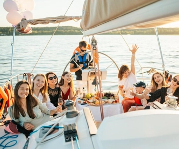 Esperienza privata di Palermo Food and Drink in barca a vela