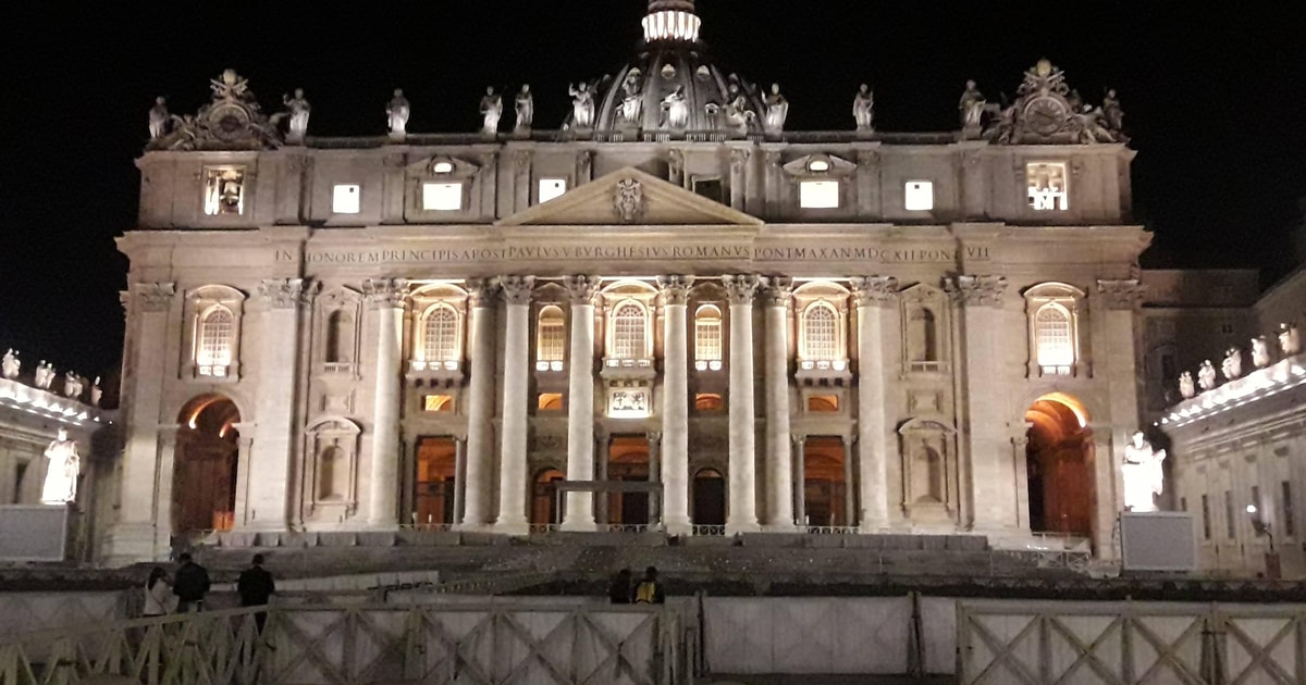 Rome by night | GetYourGuide