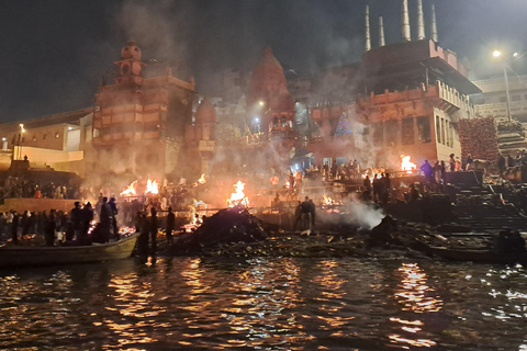 Wandeltocht in het oude gedeelte van de stad VaranasiWandeltocht door de oude stad Varanasi