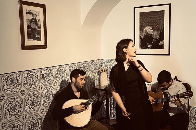 Lisbon: Intimate Fado Show in the Historic Fado District