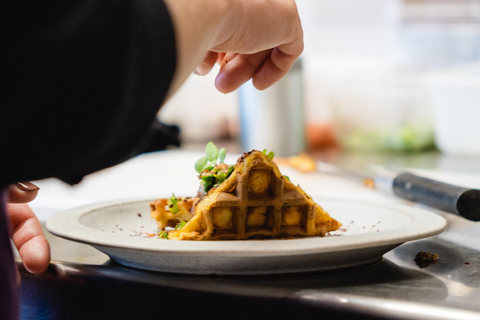 Saint-Nicolas-de-Bourgueil: Food and Wine Pairing Tour