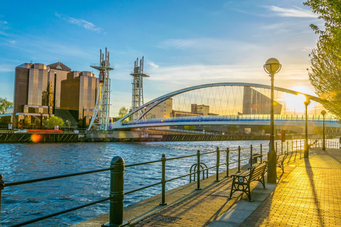 Manchester: Priv luchthaventransfer MAN naar Manchester|Hotel