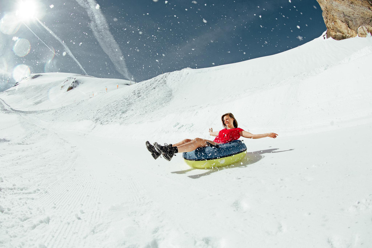 Z Zurychu: 1-dniowa wycieczka na skuterach śnieżnych na Mount Titlis