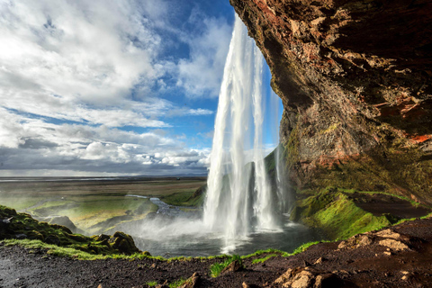 RVK: Glacier Hike, South Coast Waterfalls &amp; Black Sand Beach