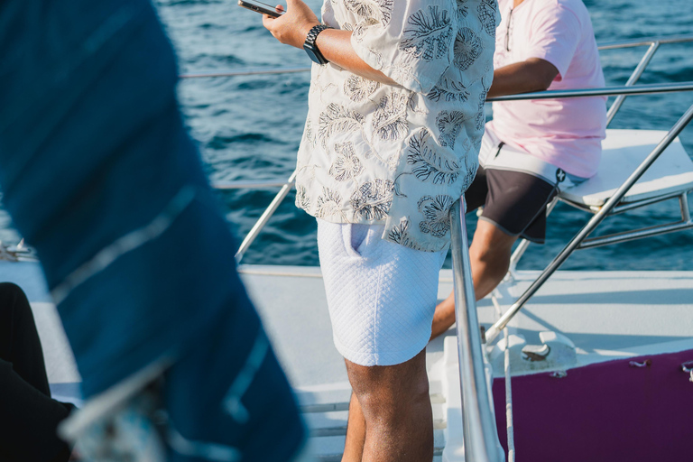 Gili Sailing Experience: Half-Day Sail & Sunset Cruise Gili Sailing Escapade