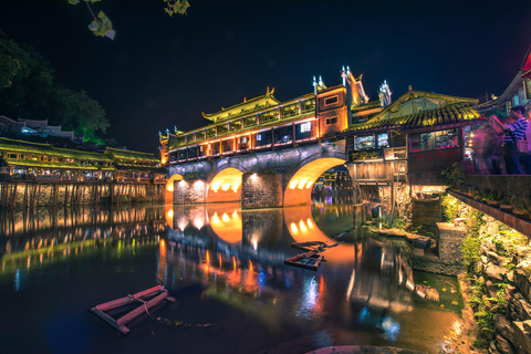 Zhangjiajie: Fenghuang forntida stad + Furong stad 2-dagars tur