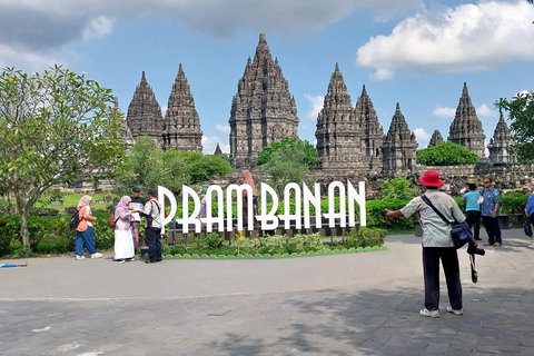 Yogyakarta: Ijo Sunset & Prambanan Cultural Experience SHARING Sunset Tour