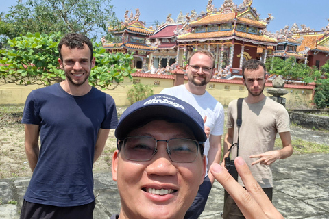 Hue Scenic Private Car to HoiAn with English-speaking driver