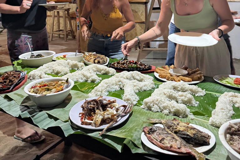 El Nido, Sibaltan: cena familiar, hoguera y karaoke.El Nido, Sibaltan: Cena familiar, hoguera y karaoke
