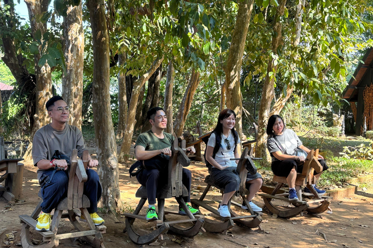 Chiang Rai: Popular Sightseeing Tour 7 places , Buffet Lunch Chiang Rai: Popular Sightseeing Tour 7 places ,Buffet Lunch