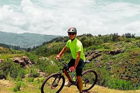 Cusco : Excursion à vélo autour des montagnes