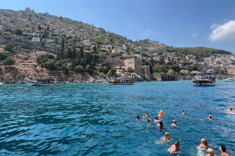 Alanya: Pirate Boat Tour with Swimming Stops & Caves PİRATE BOAT NO TRANSFER