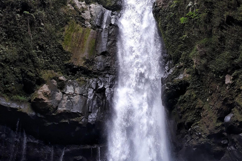 Yogyakarta : Nepal Van java &amp; Cascata di Kedung Kayangopzione alba