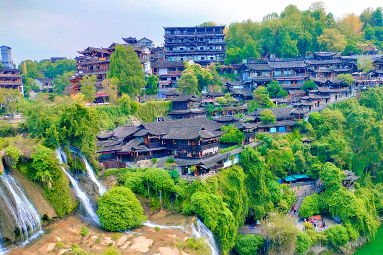 From Guilin: 6-Day Guilin, Fenghuang, and Zhangjiajie Tour 6-Day Guilin, Fenghuang, and Zhangjiajie Tour