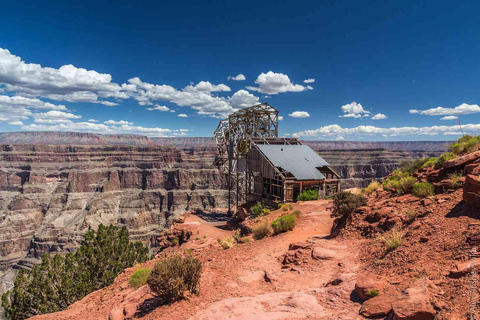 Depuis Las Vegas : Grand Canyon West, SkyWalk, barrage Hoover, et petit-déjeunerLas Vegas : Grand Canyon West + SkyWalk + barrage Hoover + petit-déjeuner et déjeuner