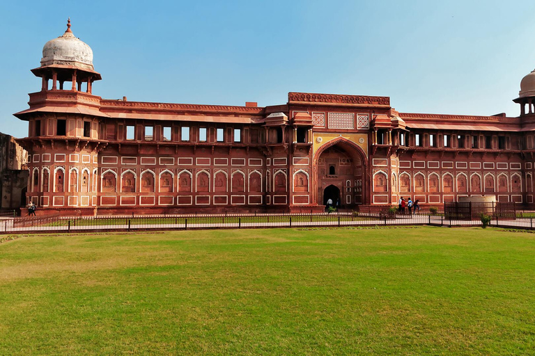 阿格拉免排队：泰姬陵和阿格拉堡私人观光泰姬陵导览游（含门票）